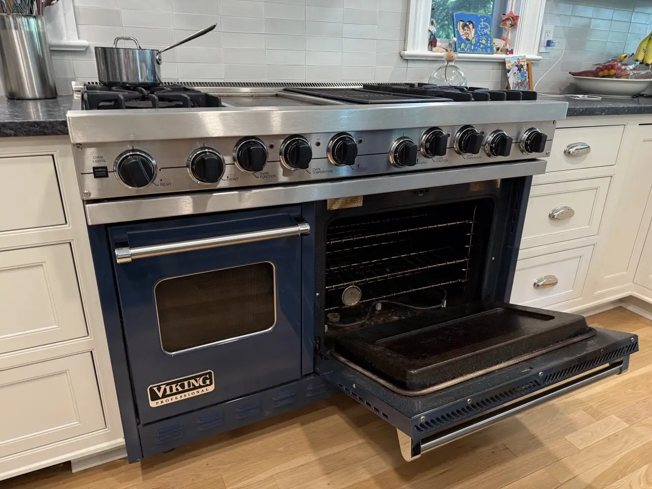 Viking stove and oven servicing project gallery photograph
